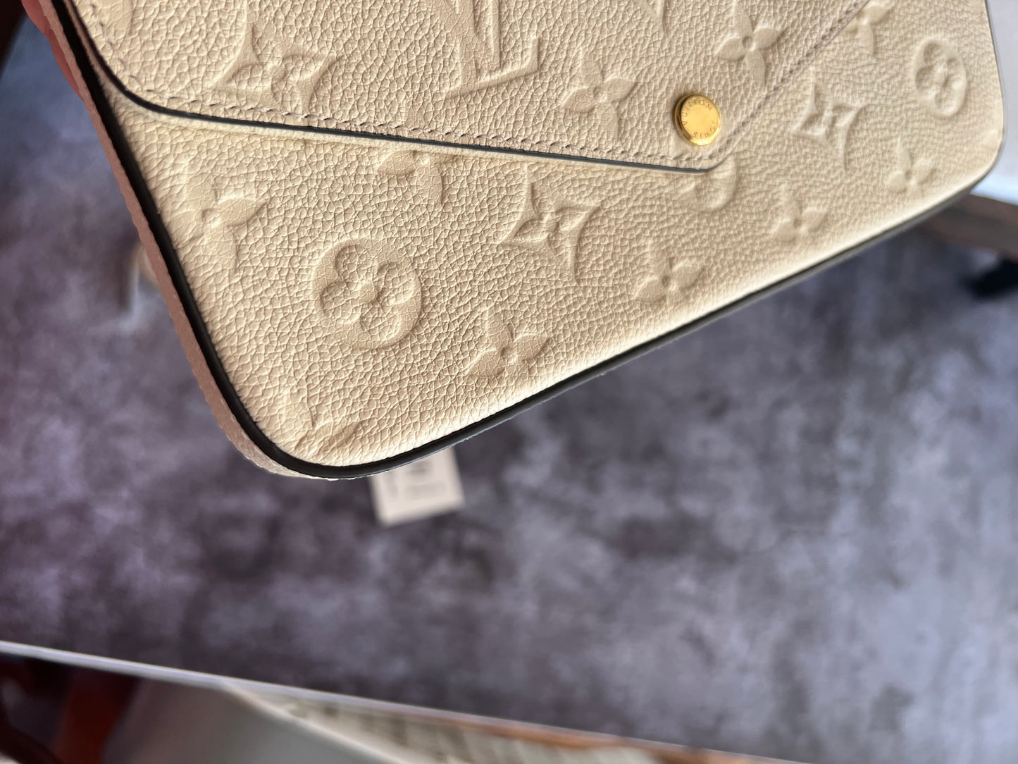 Felicie Pochette Cream