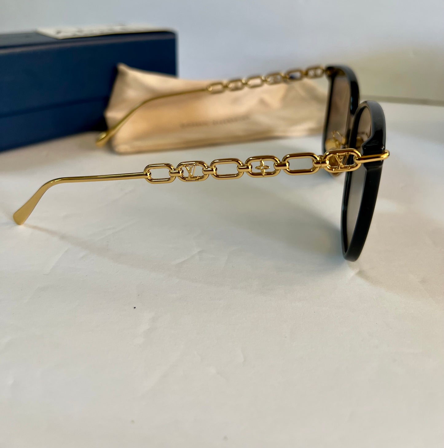 My LV Chain Two Classique Square Sunglasses
