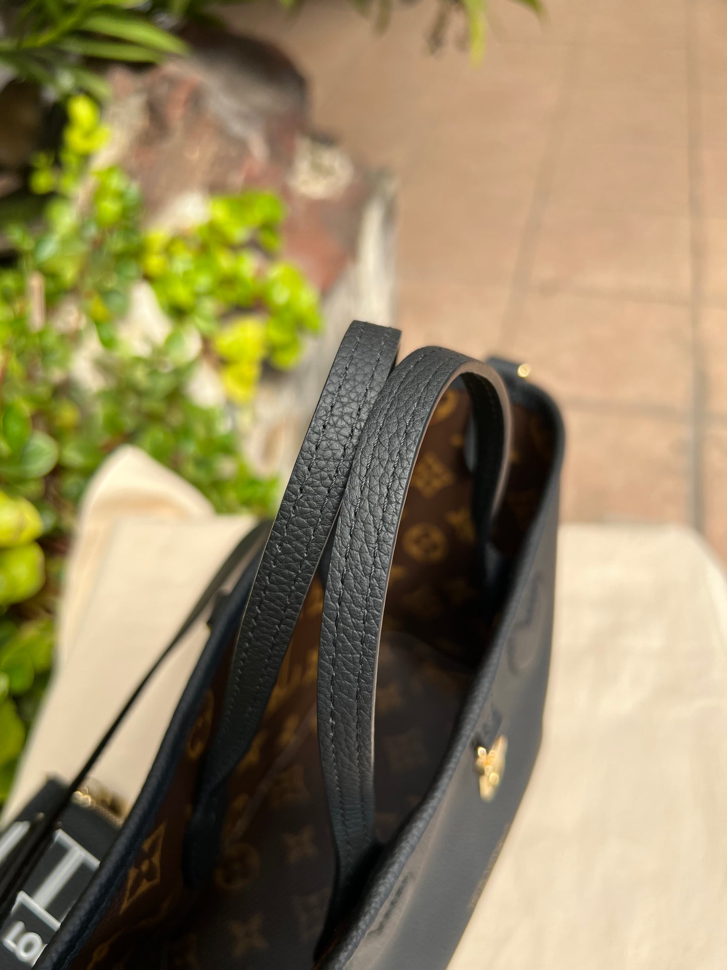 Neverfull Bandouliere Inside Out BB Noir