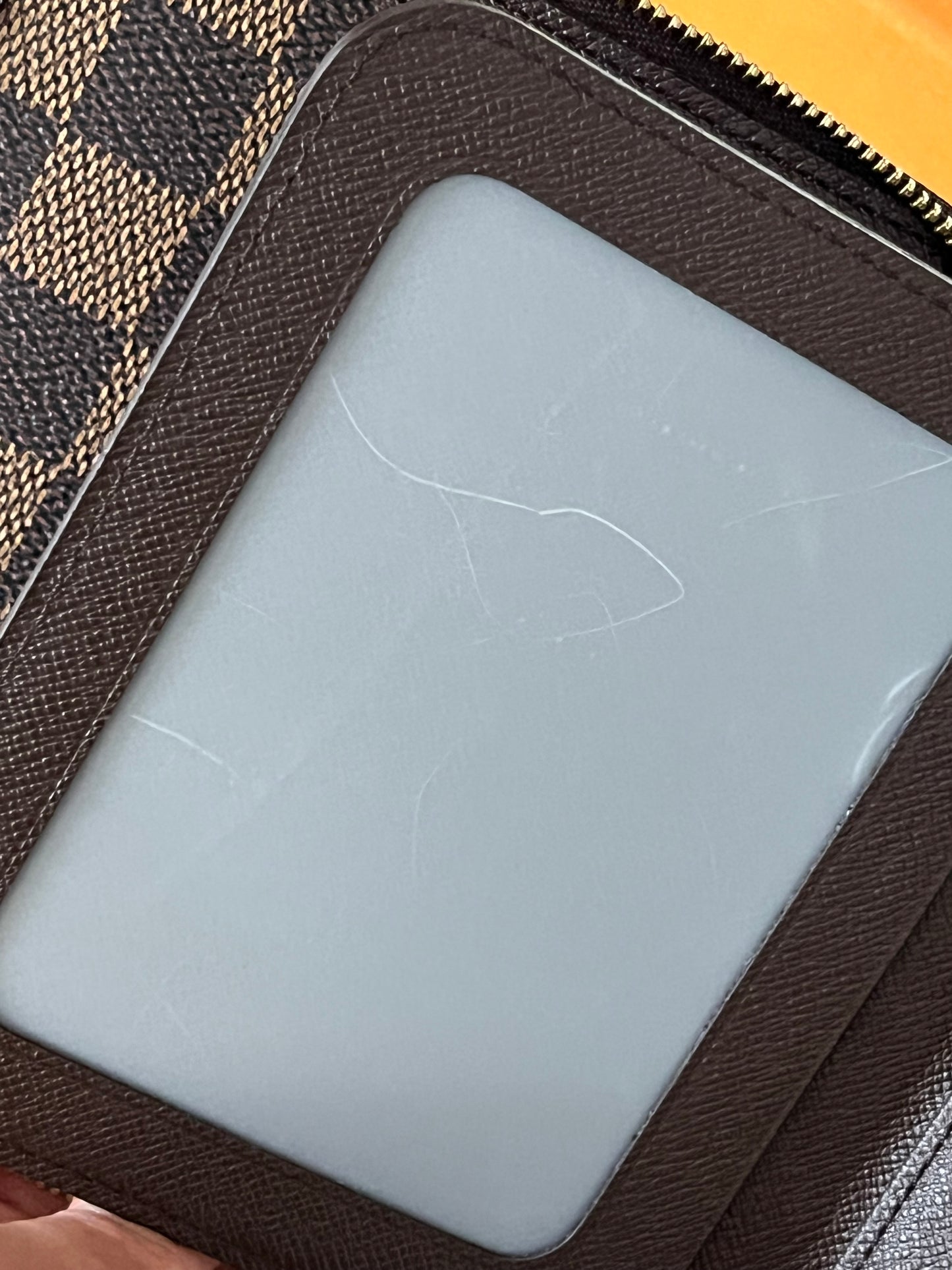 Olav Organizer Wallet