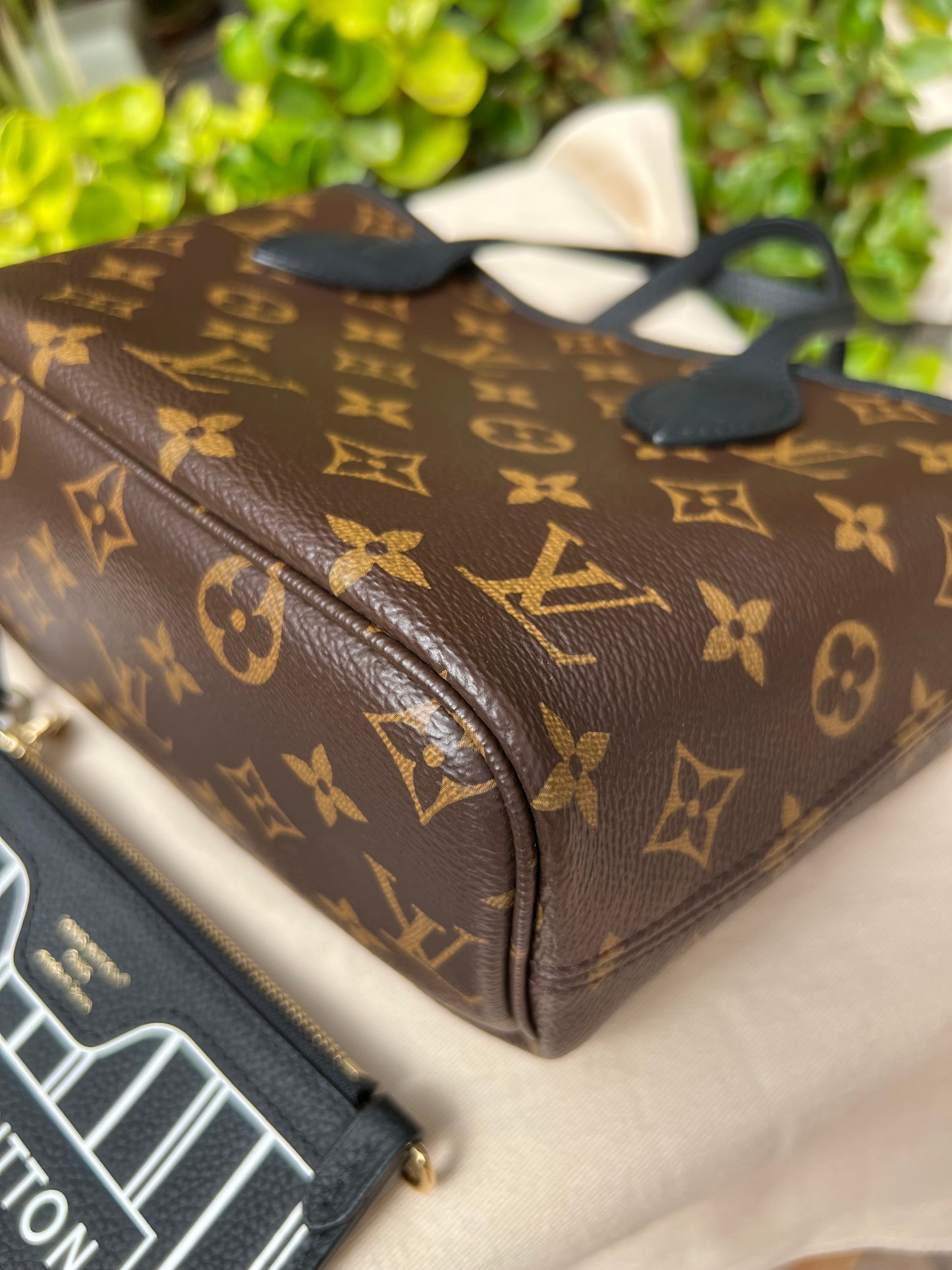 Neverfull Bandouliere Inside Out BB Noir