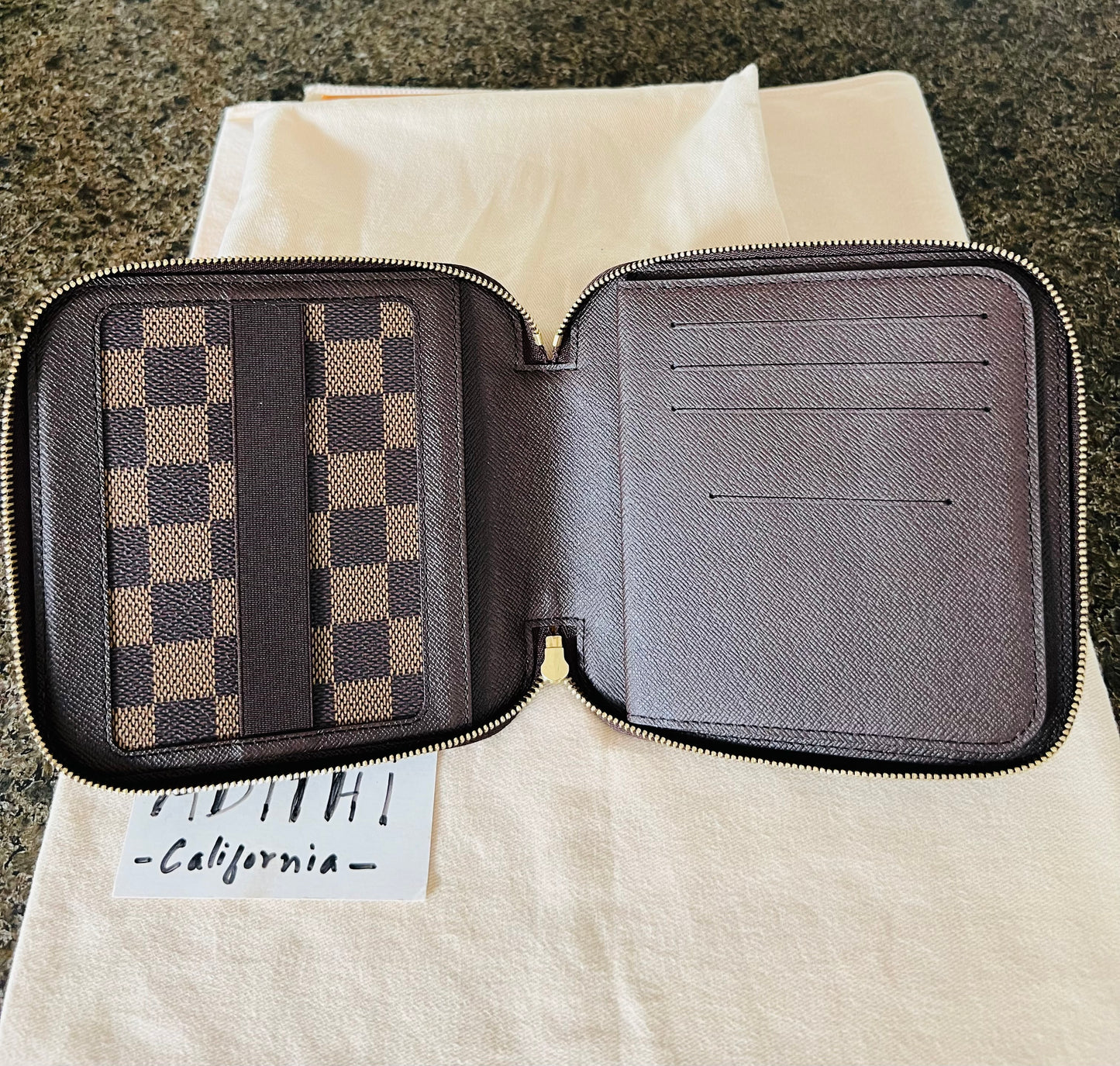 Olav Organizer Wallet