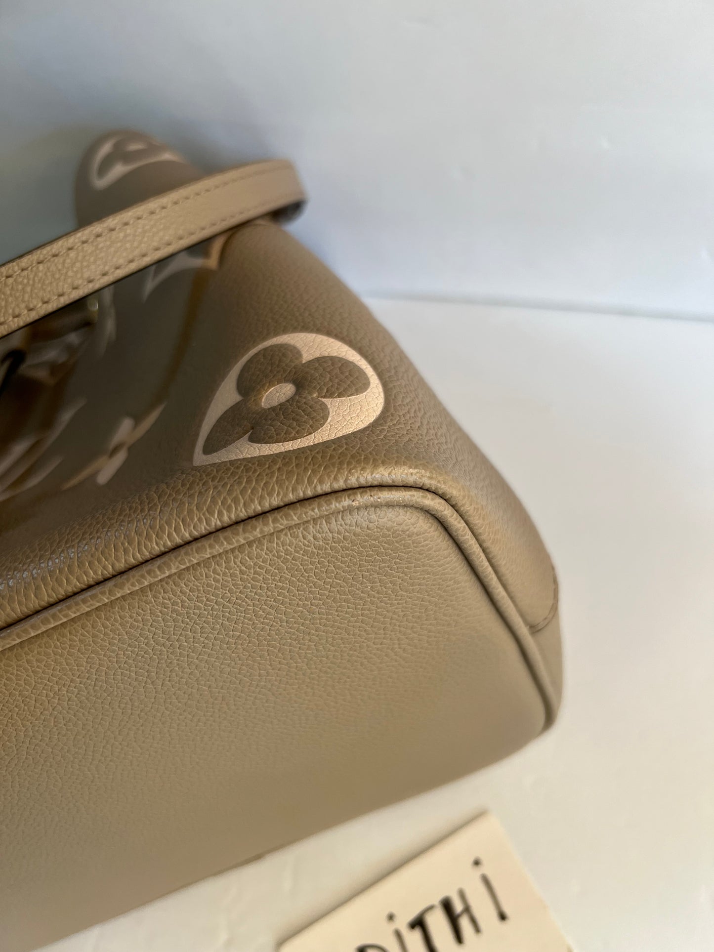 Neonoe MM + Sarah Wallet Bicolor Dove Cream