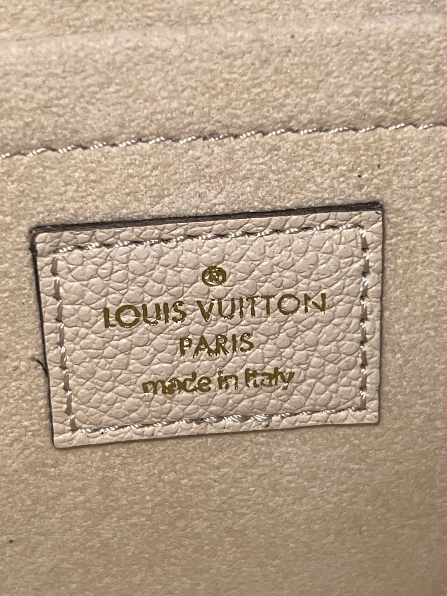 Felicie Pochette Cream