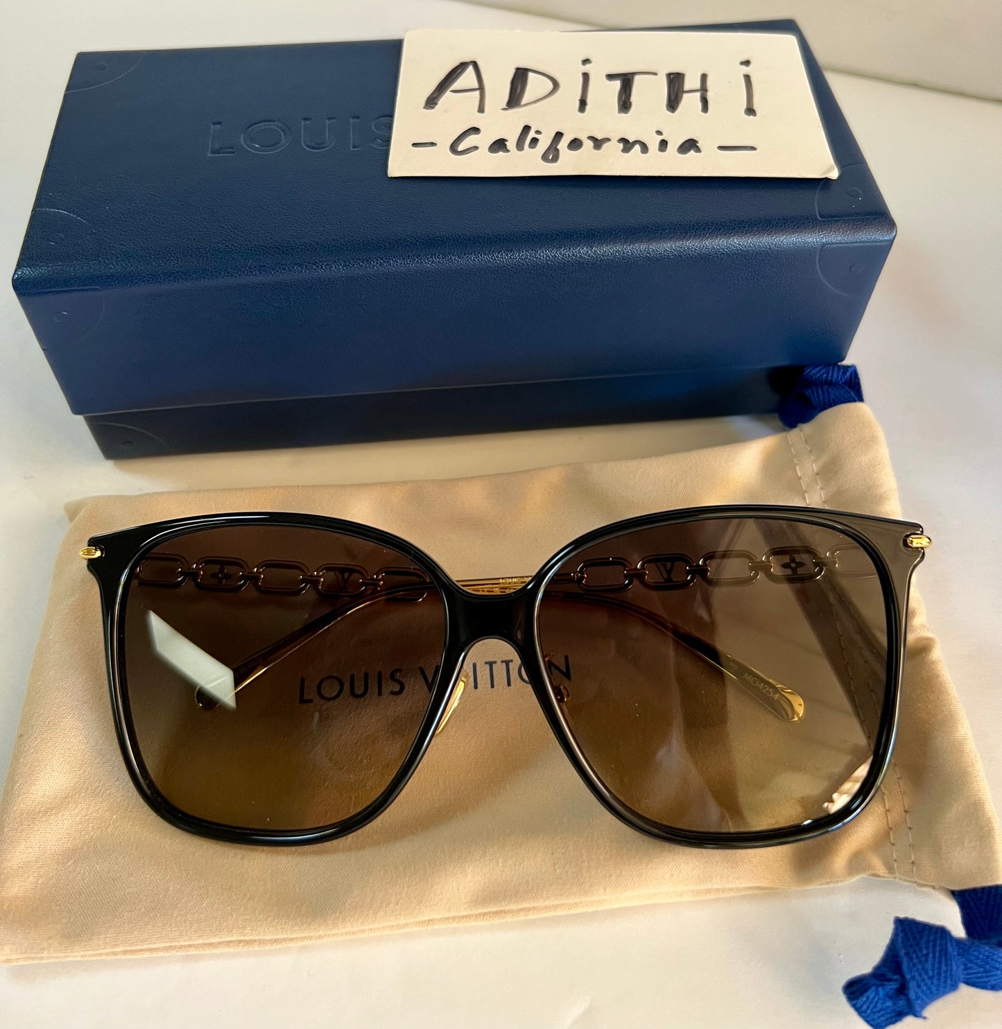 My LV Chain Two Classique Square Sunglasses