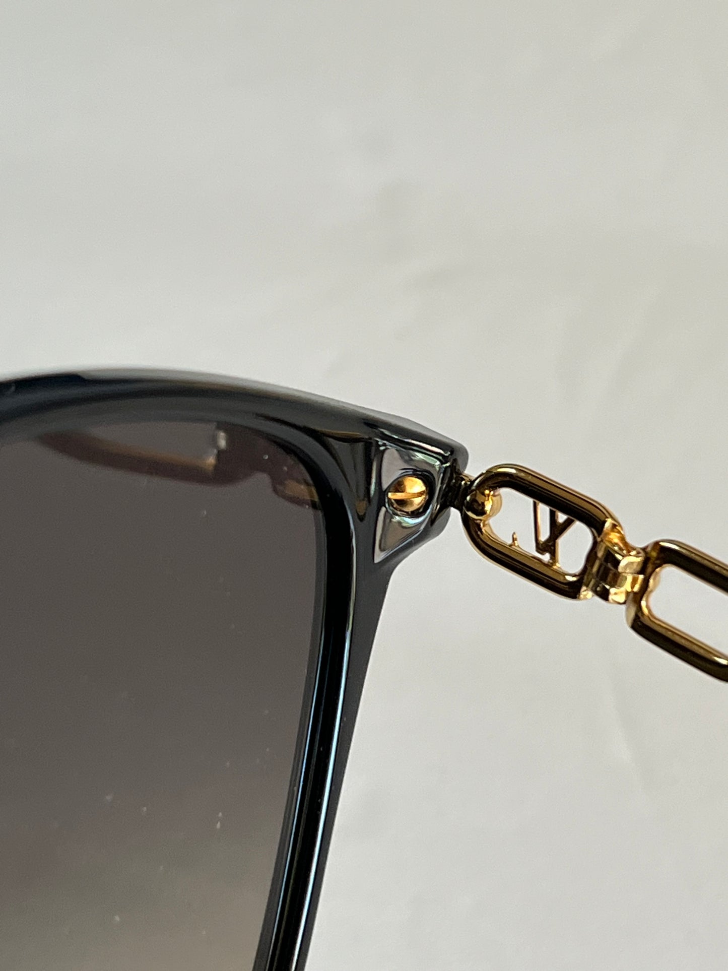 My LV Chain Two Classique Square Sunglasses