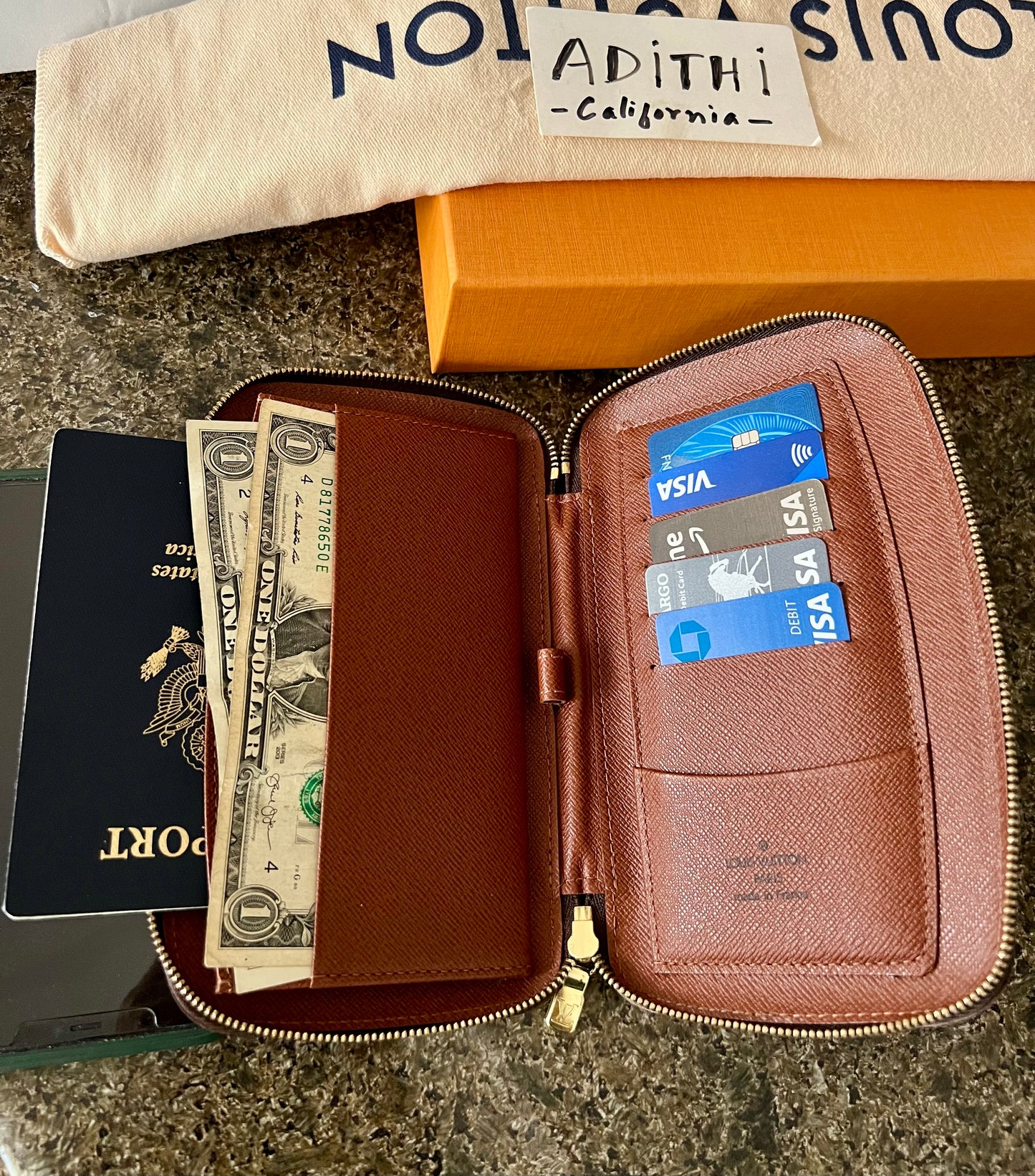 Geode Organizer Wallet