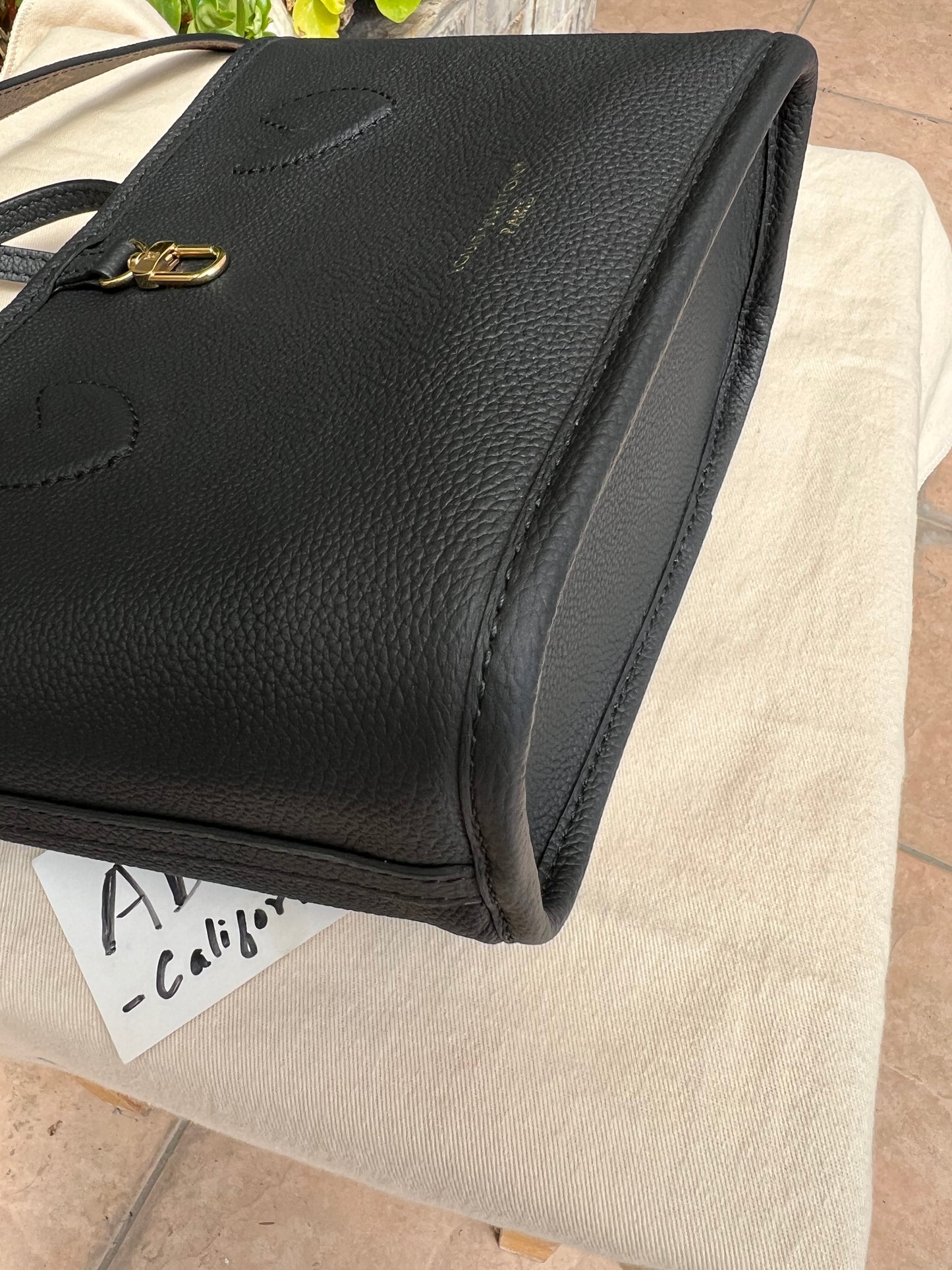 Neverfull Bandouliere Inside Out BB Noir
