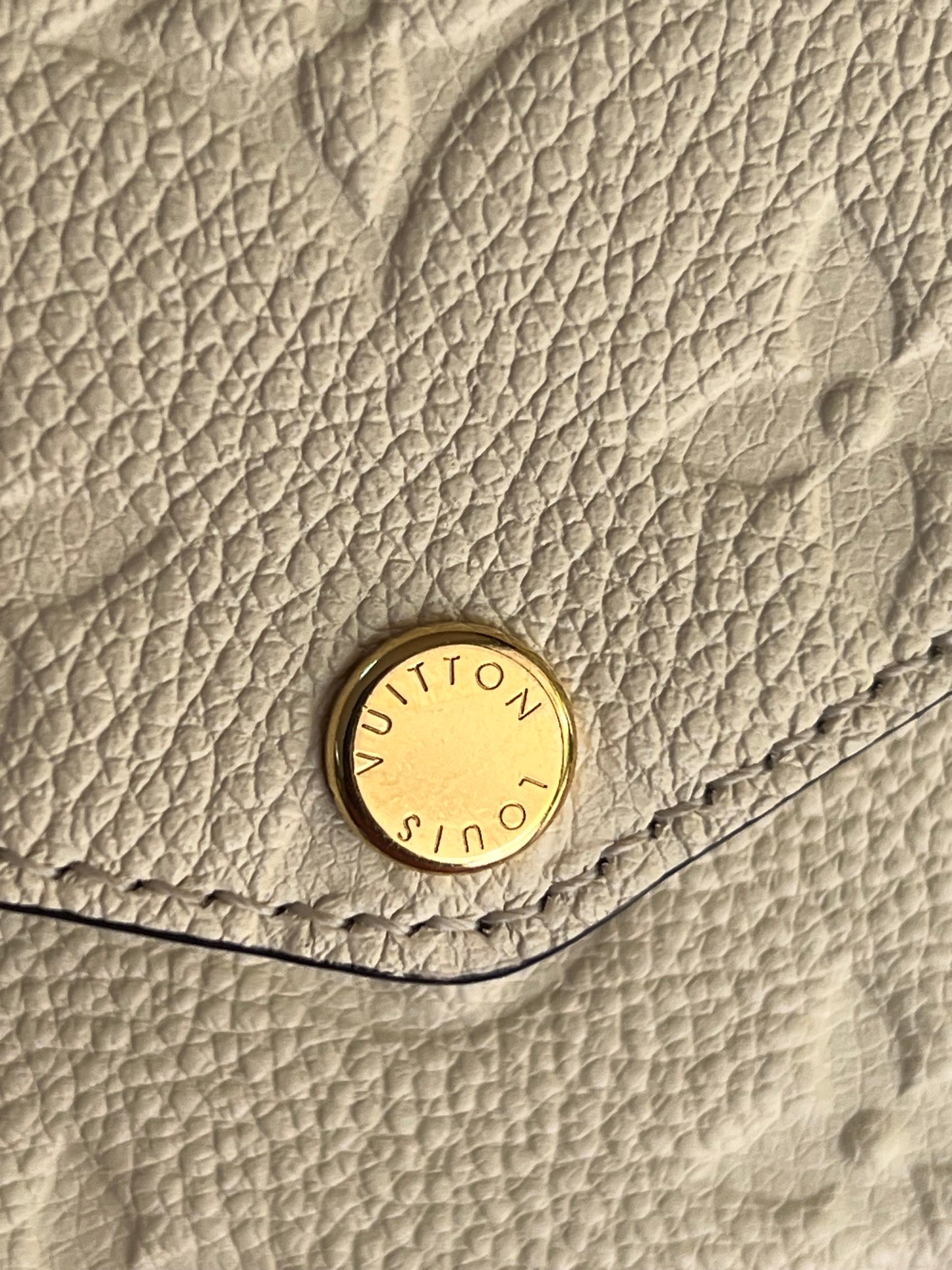 Felicie Pochette Cream