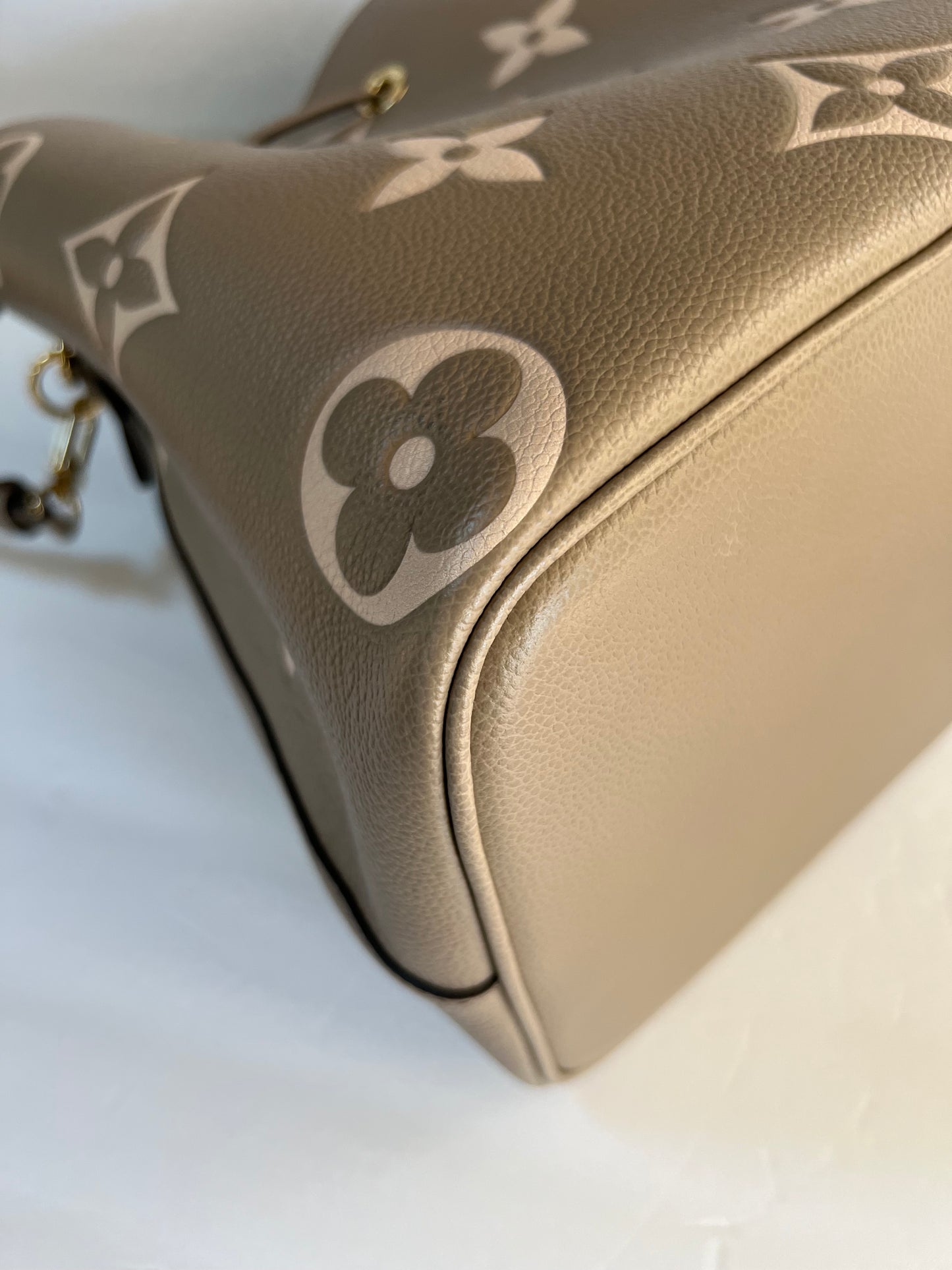 Neonoe MM + Sarah Wallet Bicolor Dove Cream