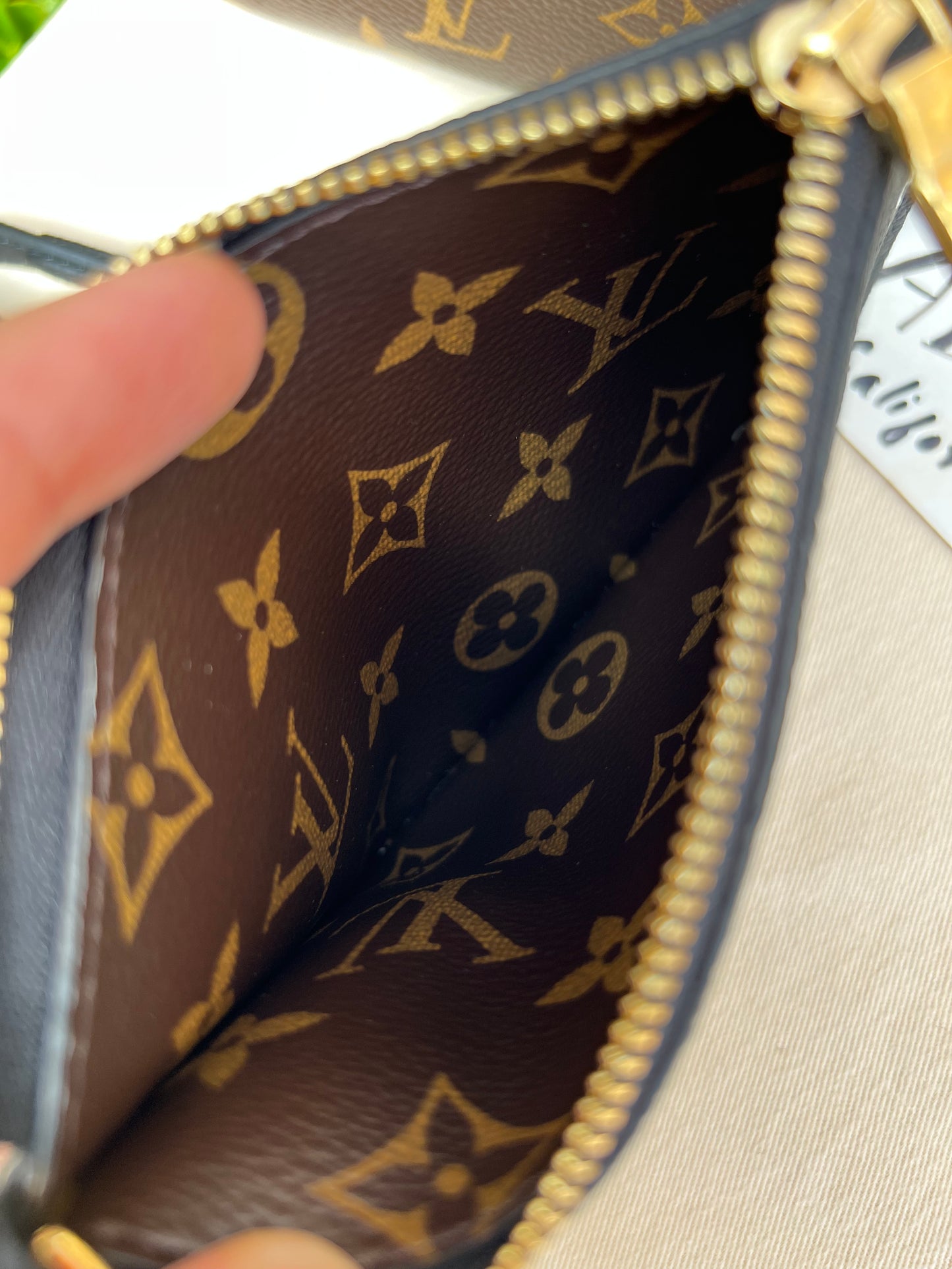 Neverfull Bandouliere Inside Out BB Noir