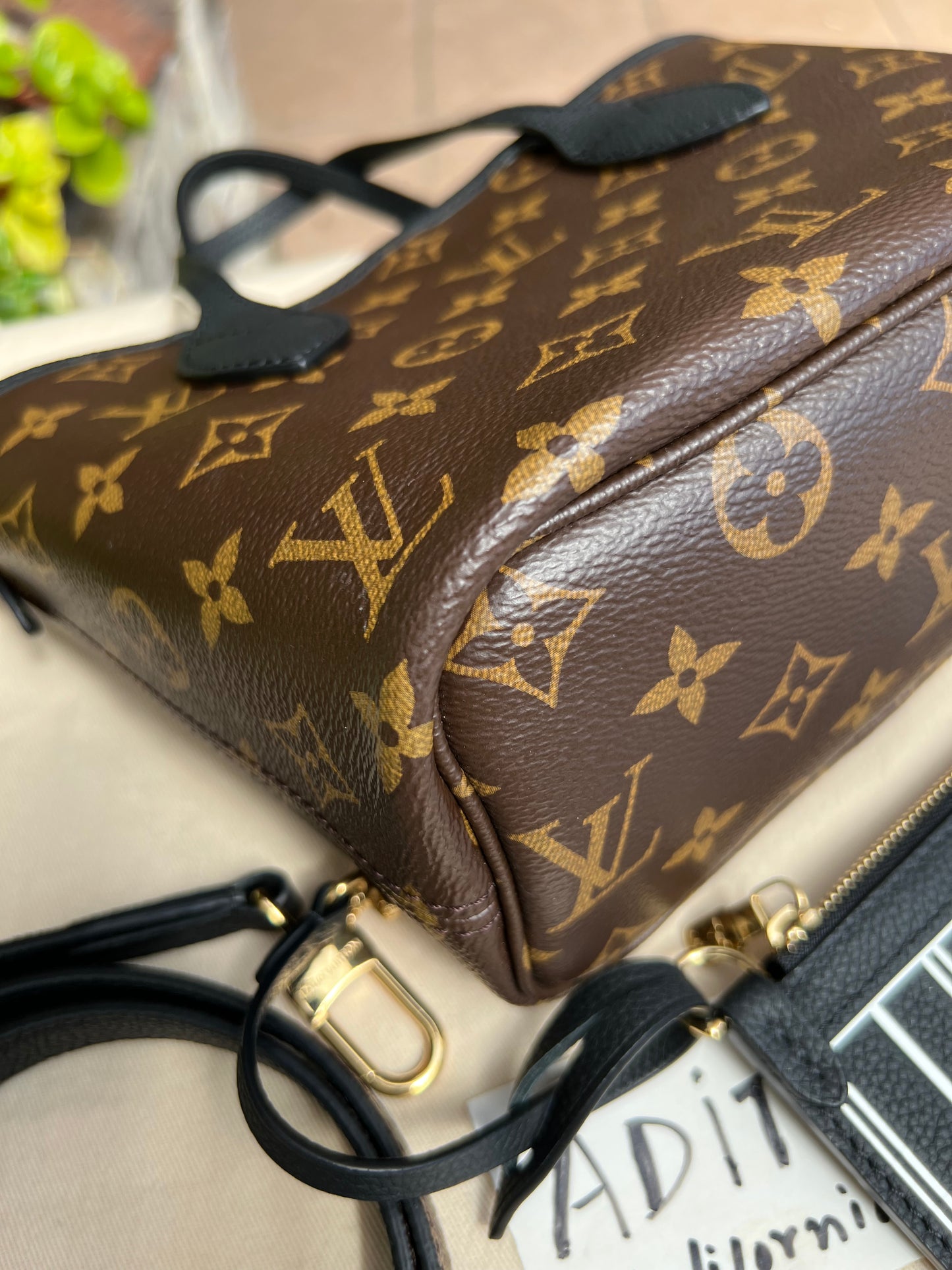 Neverfull Bandouliere Inside Out BB Noir
