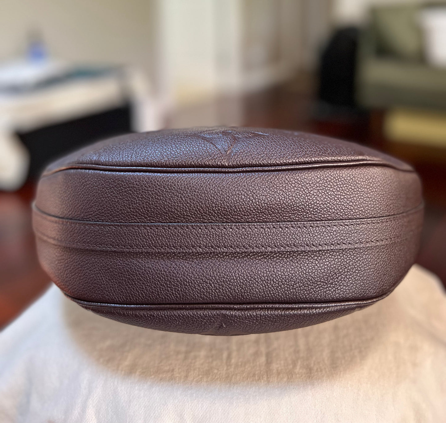 Loop Hobo Chocolate Brown