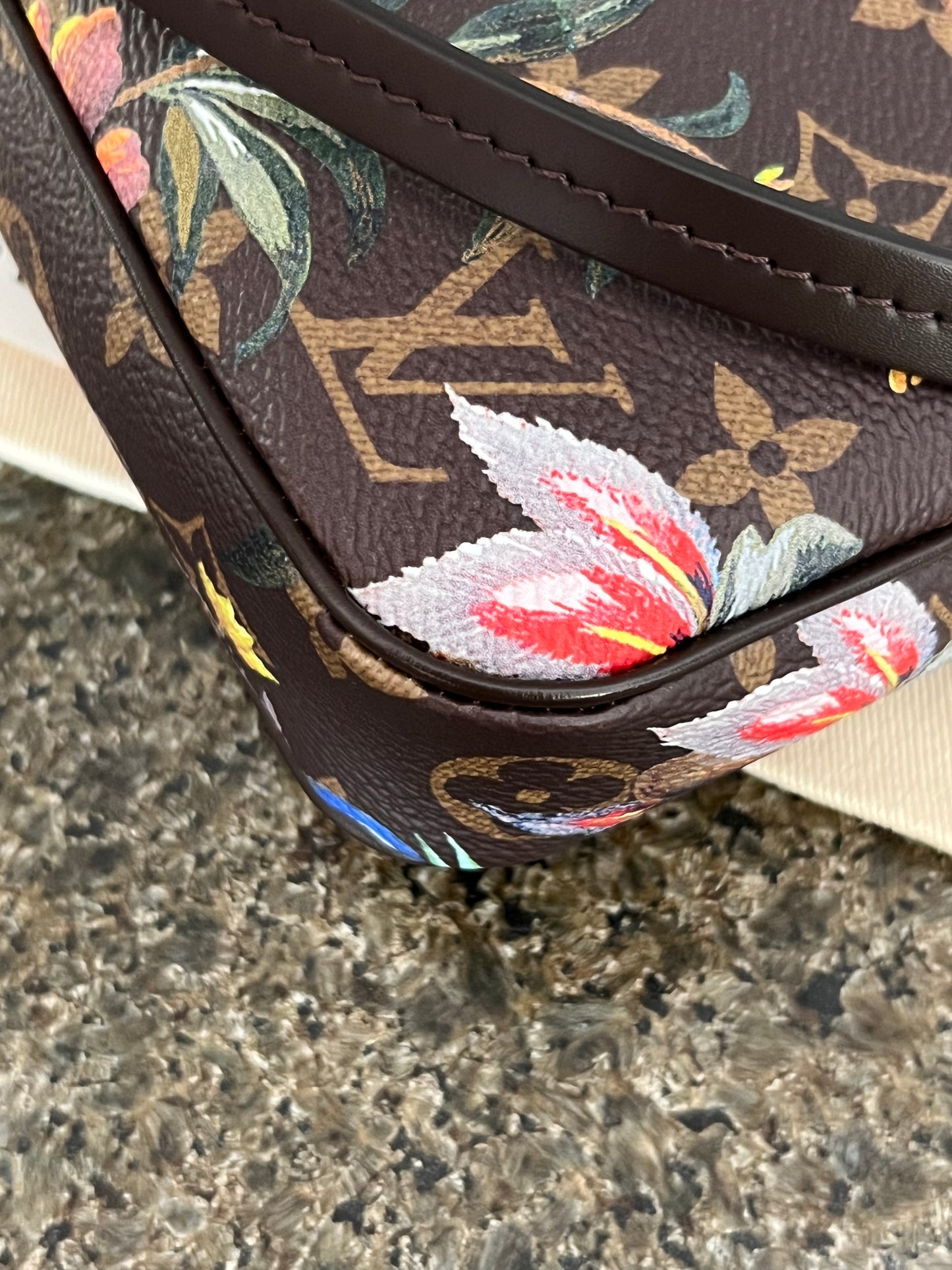 Pochette Accessories Mng Eden
