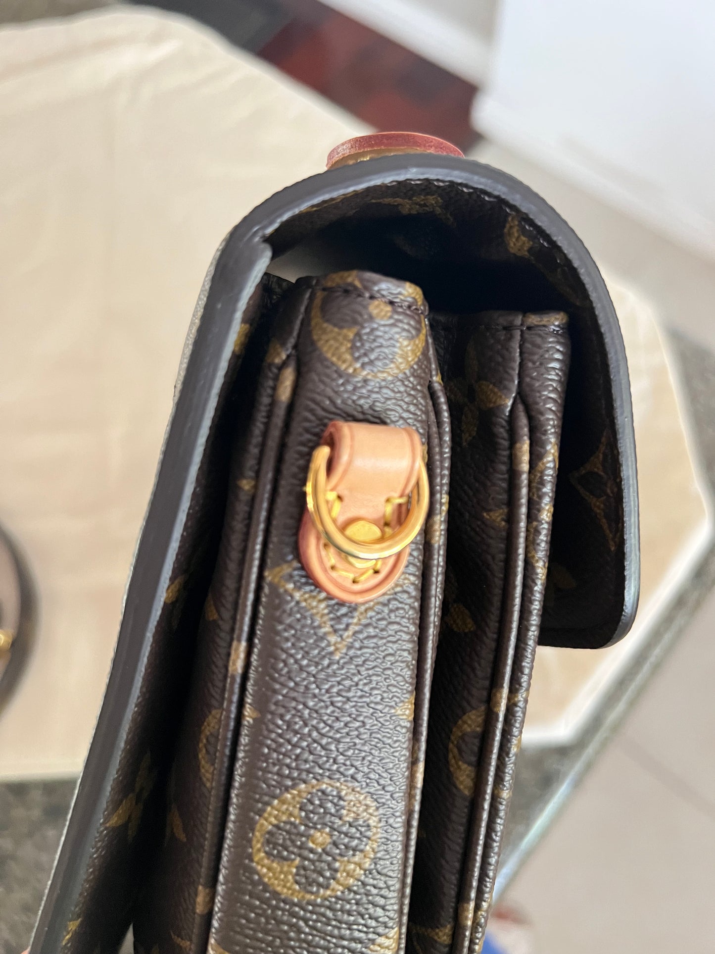 Pochette Metis