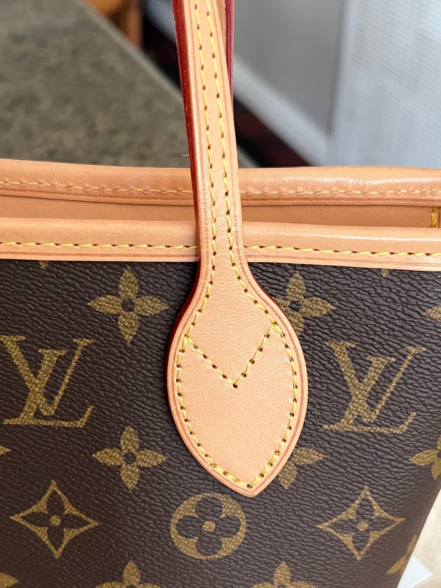 Neverfull BB Beige