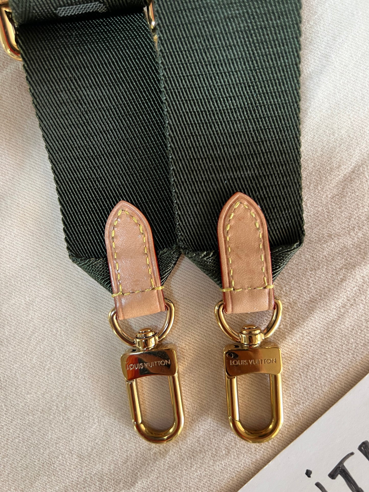 Multi Pochette Accessories Khaki
