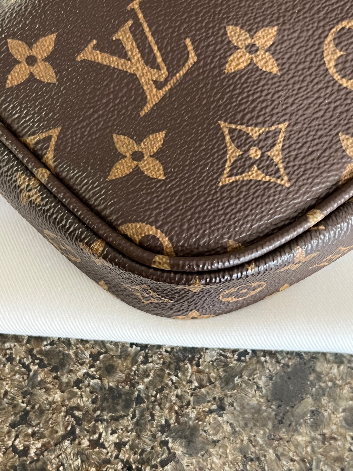 Multi Pochette Accessories Khaki