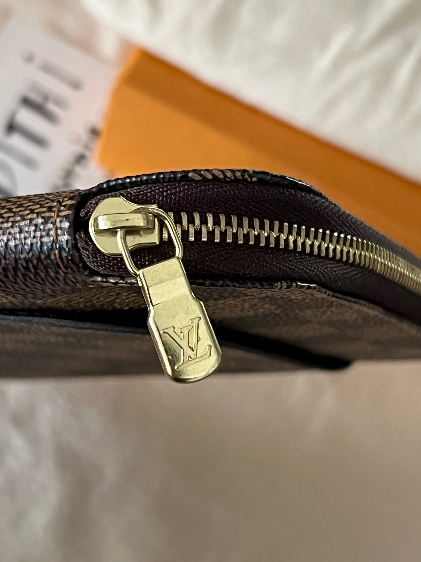 Olav Organizer Wallet