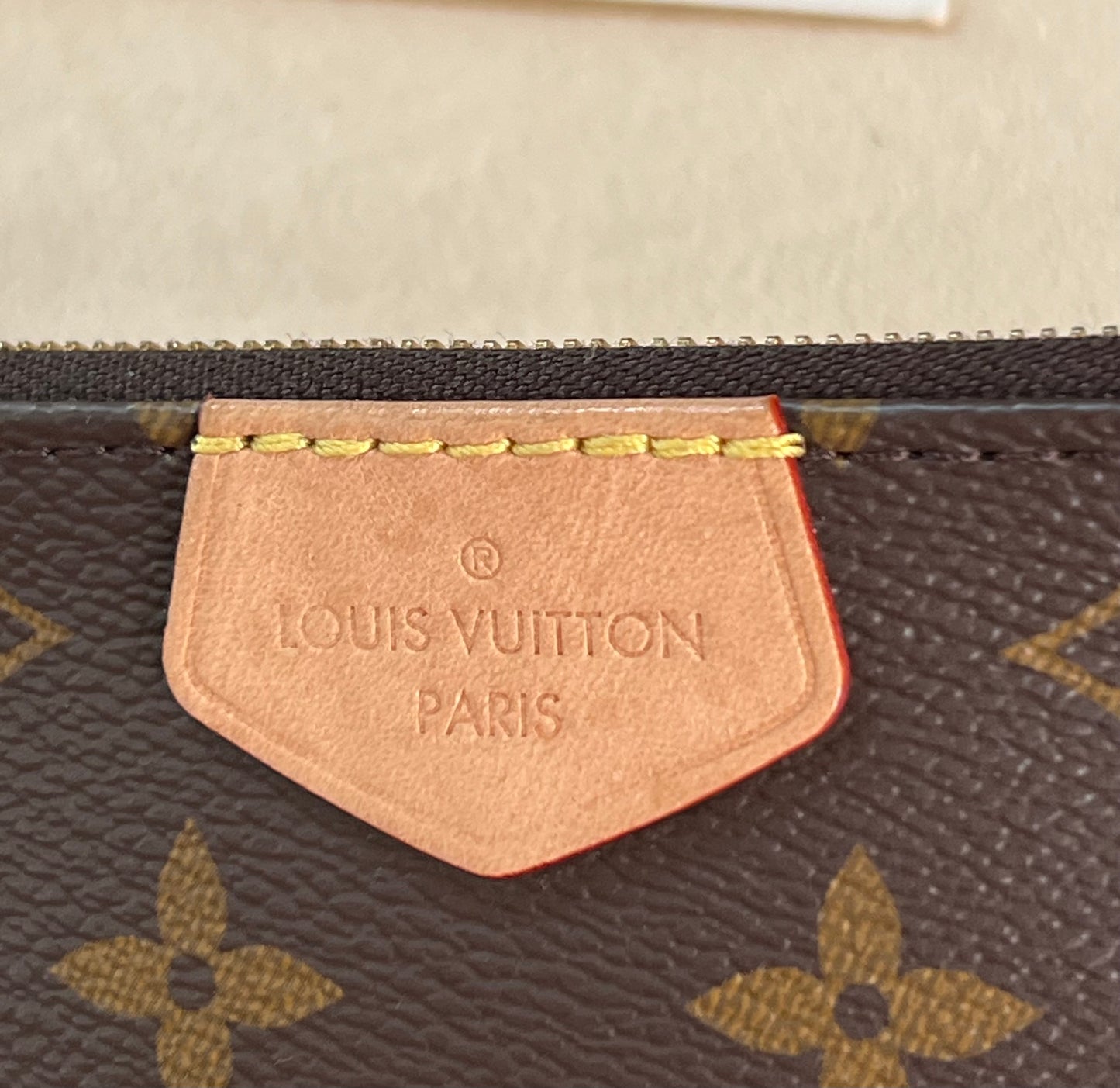 Multi Pochette Accessories Khaki
