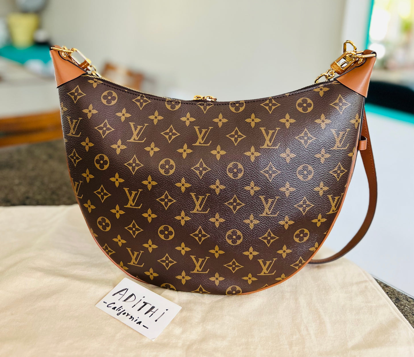 Loop Hobo with Pouch