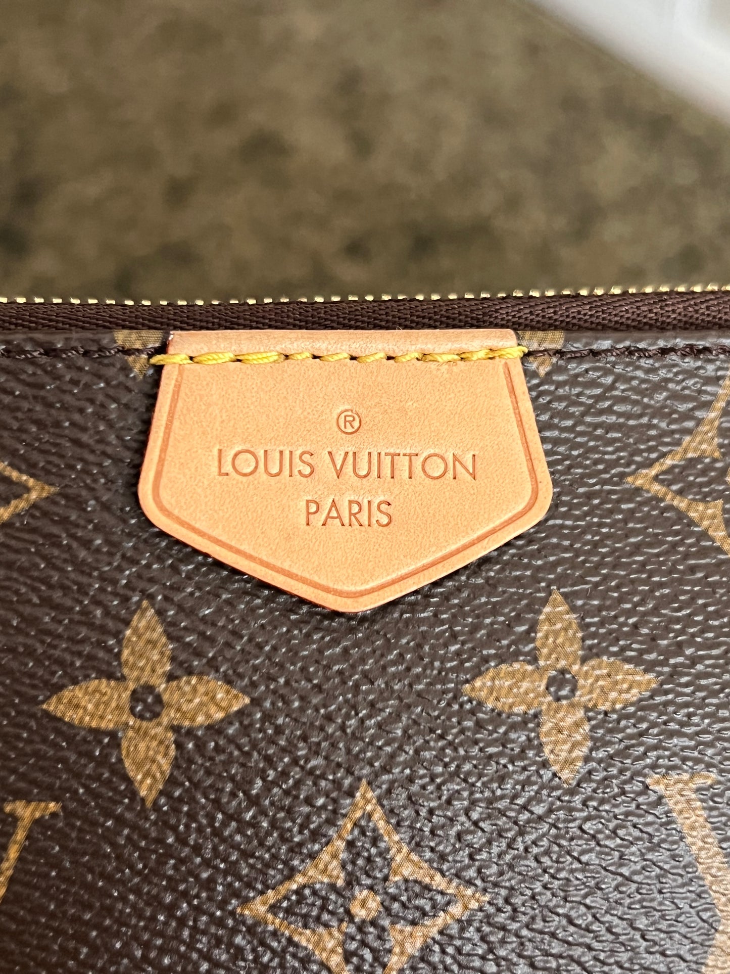 Multi Pochette Accessories Khaki