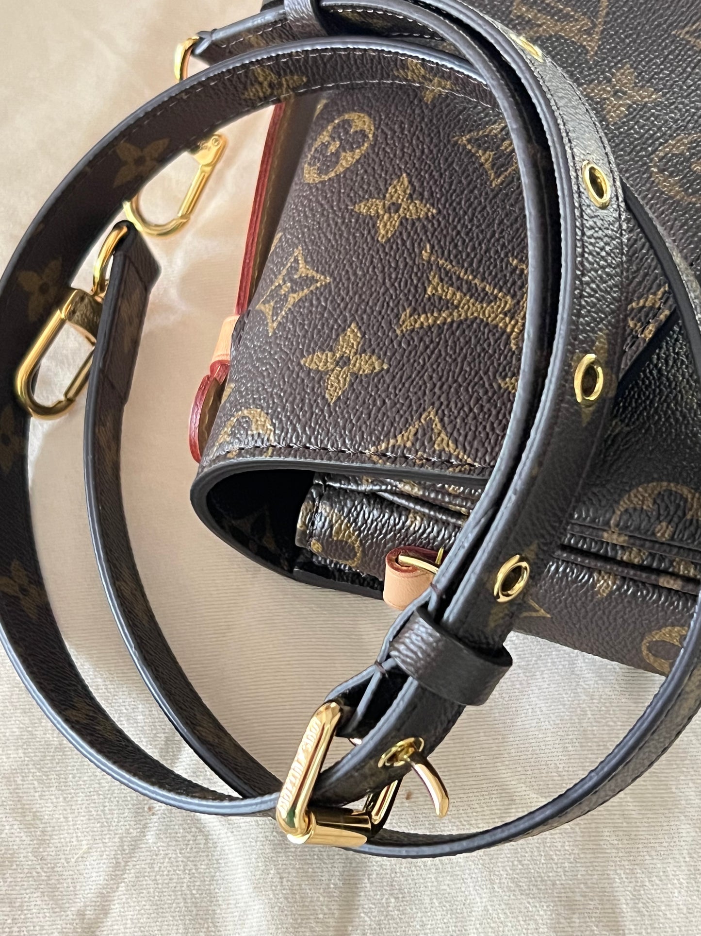 Pochette Metis