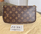 Multi Pochette Accessories World Tour