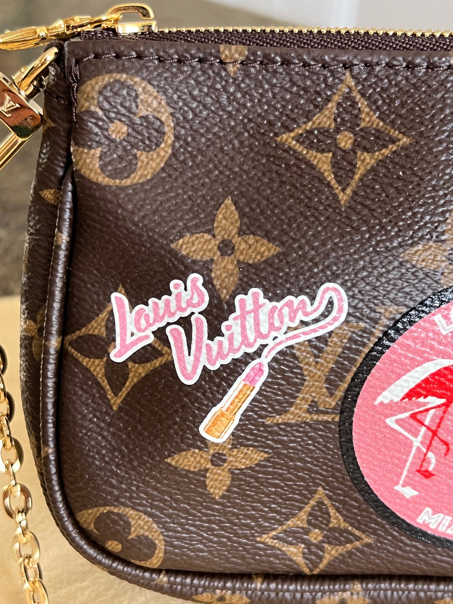 Multi Pochette Accessories World Tour