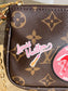 Multi Pochette Accessories World Tour