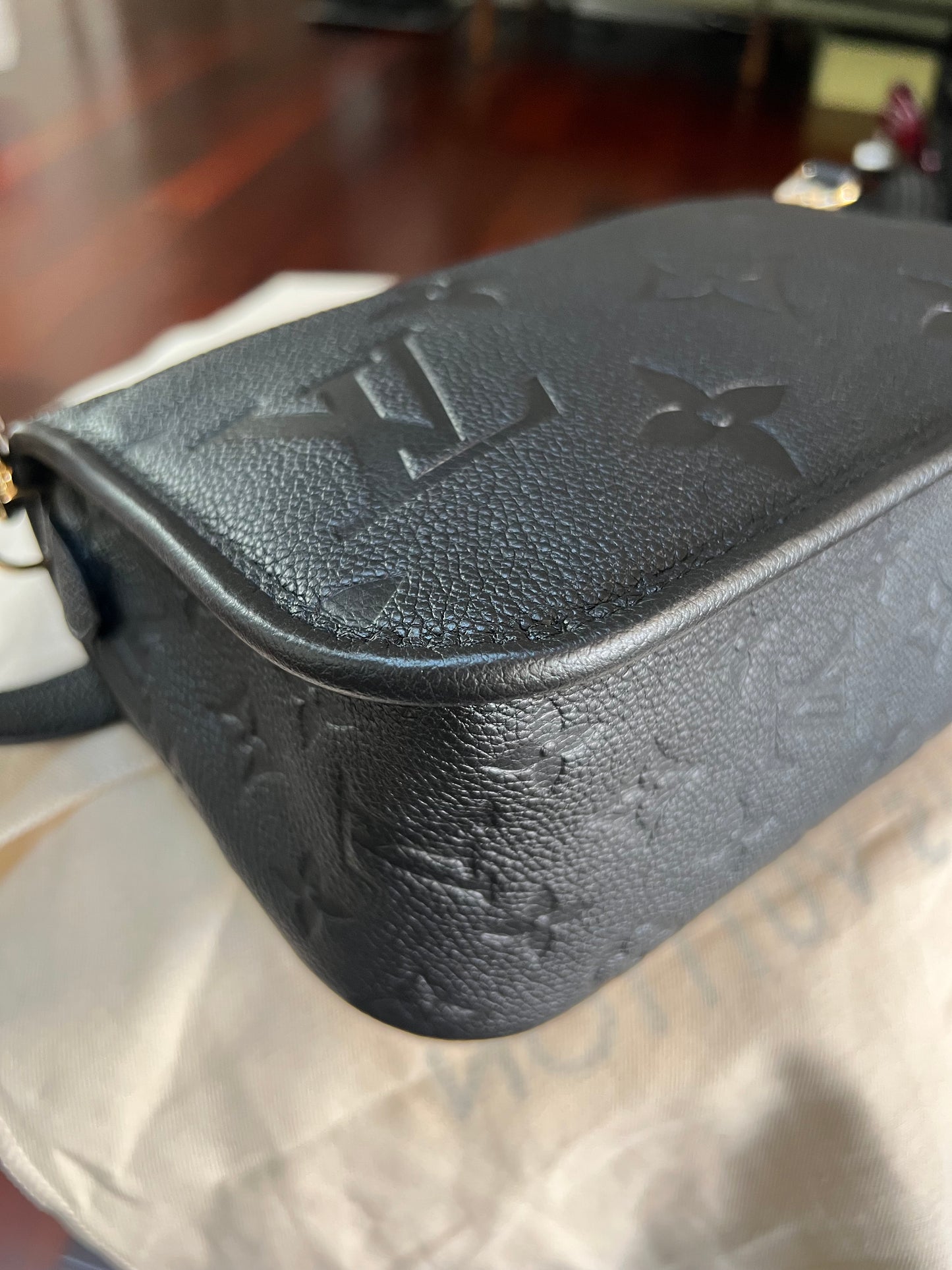 Diane Empreinte Black