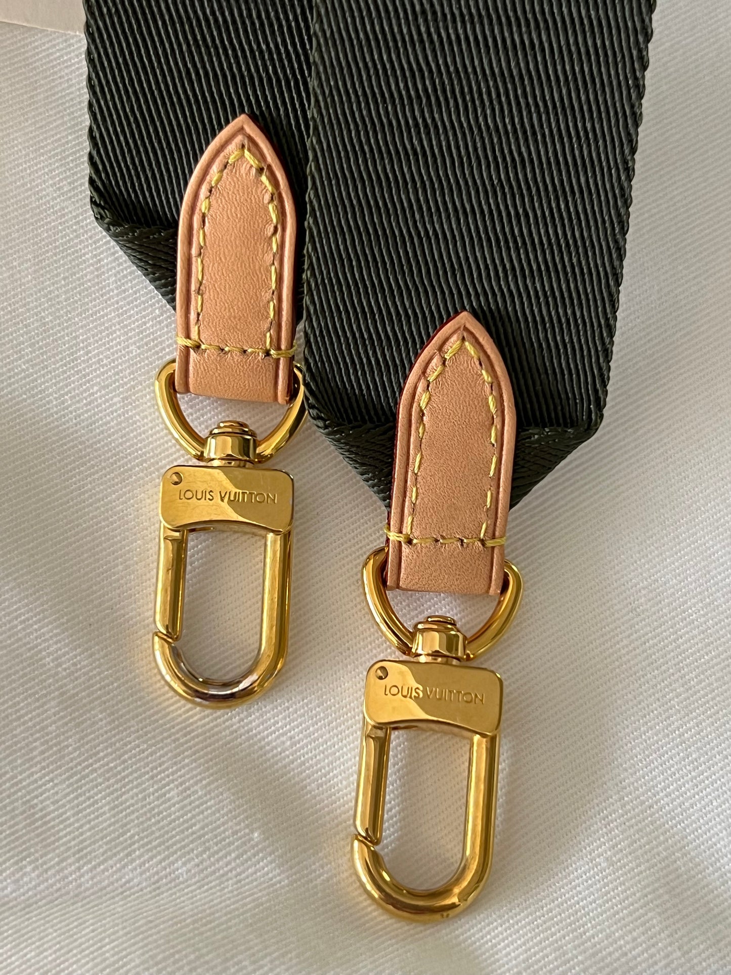 Multi Pochette Accessories Khaki