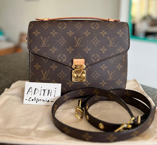 Pochette Metis