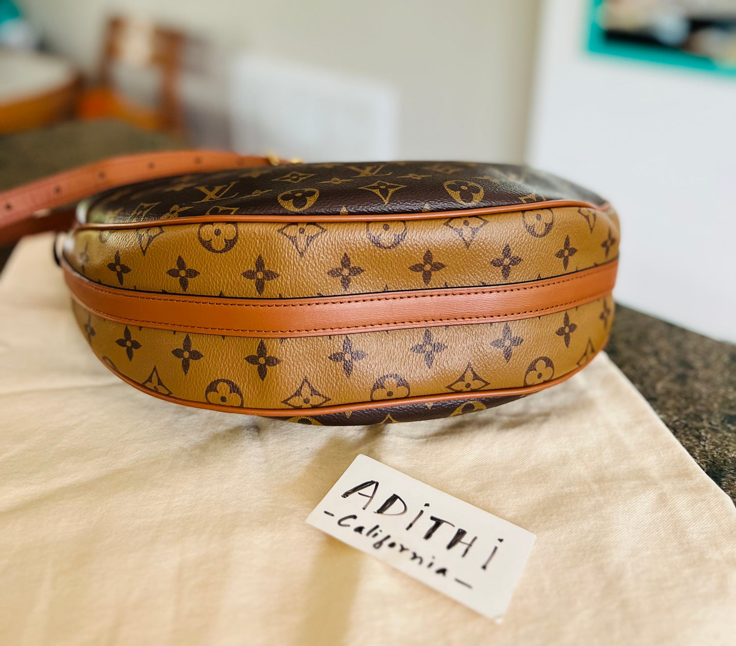 Loop Hobo with Pouch