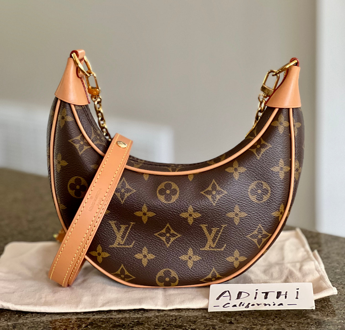 Loop Crossbody
