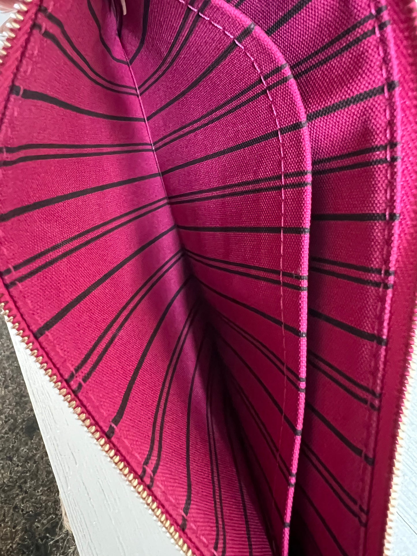 Neverfull GM Pouch Pivoine