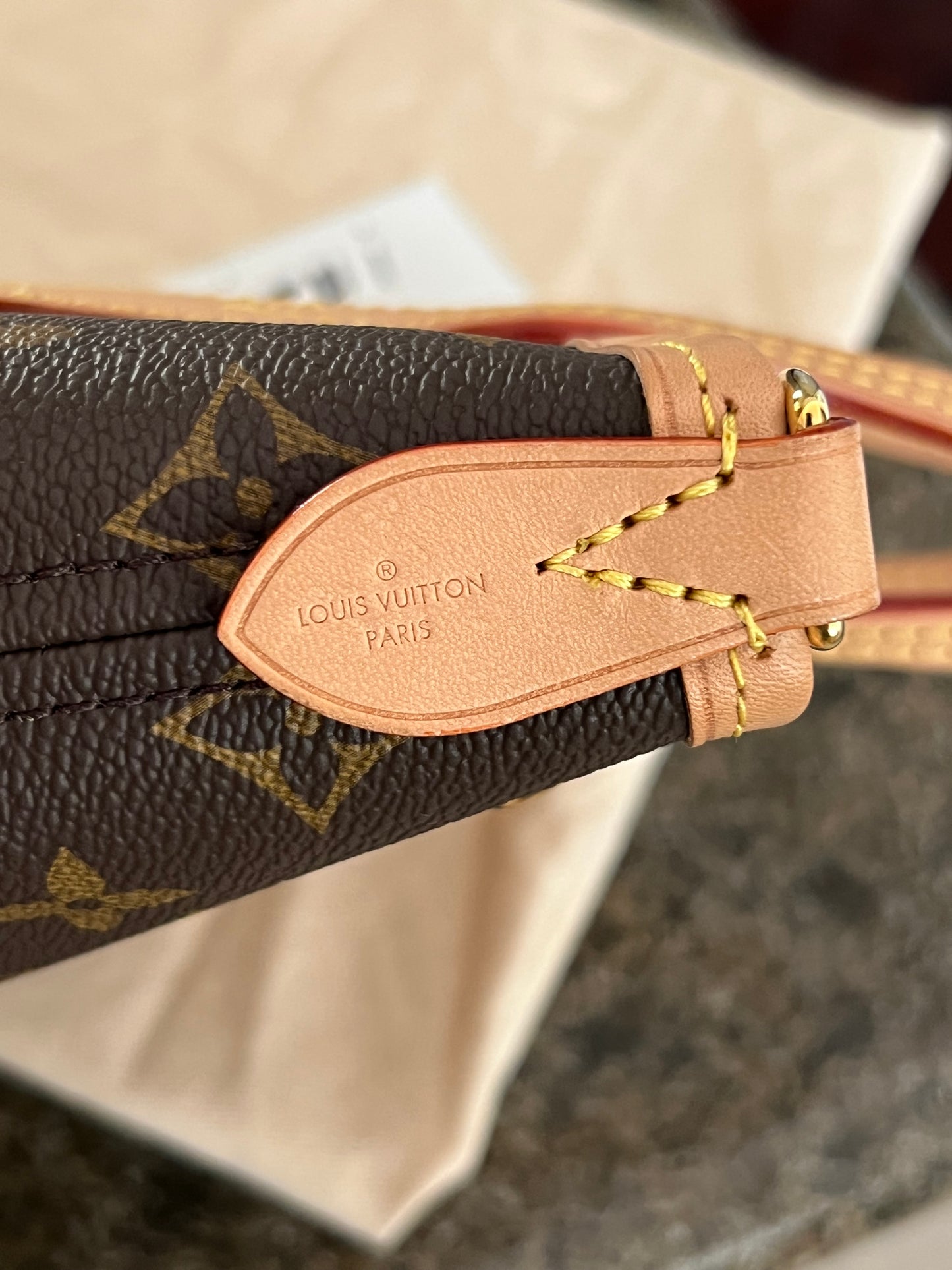 Neverfull BB Beige