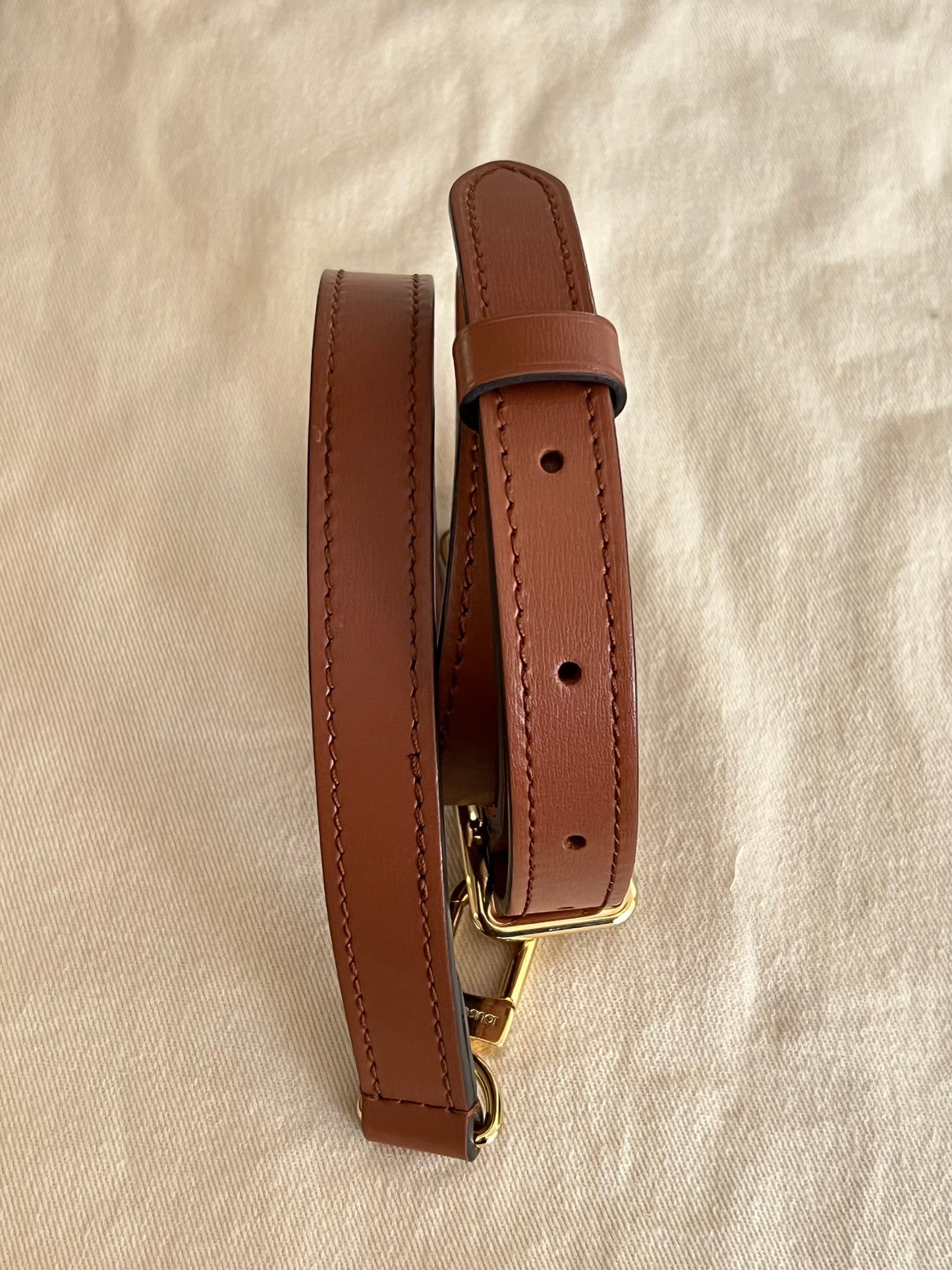 Loop Hobo with Pouch