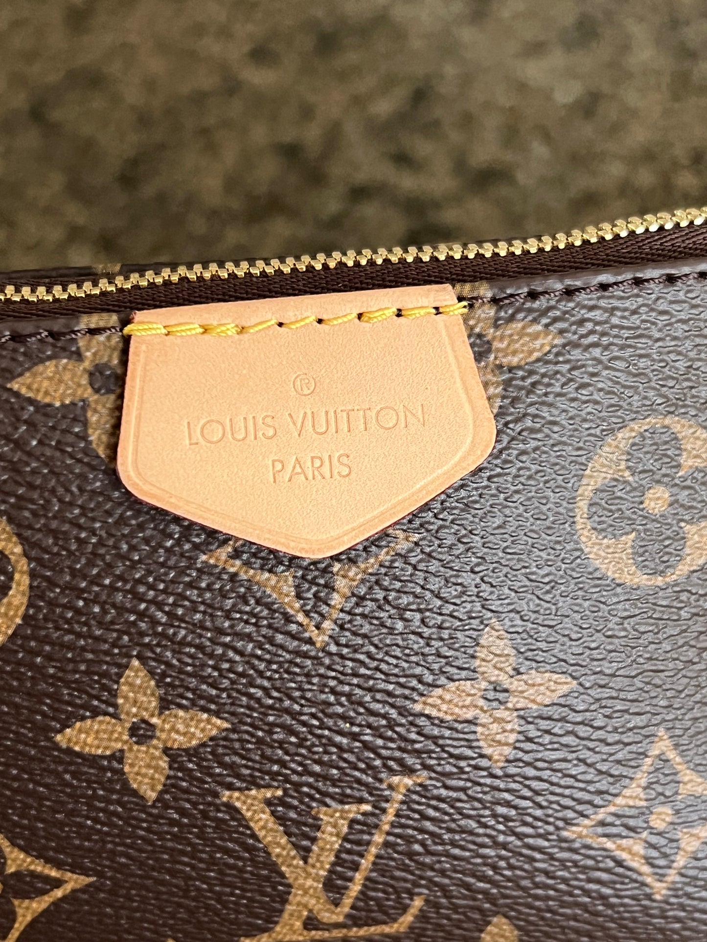 Multi Pochette Accessories Khaki