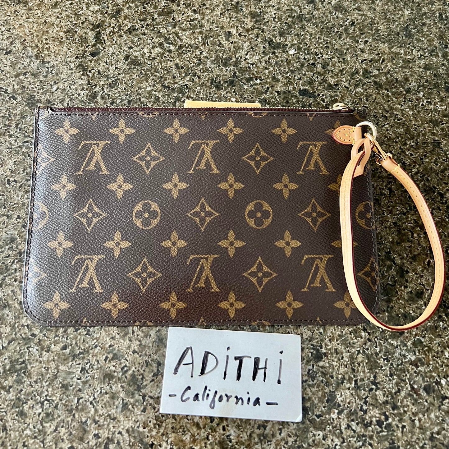 Neverfull GM Pouch Orange
