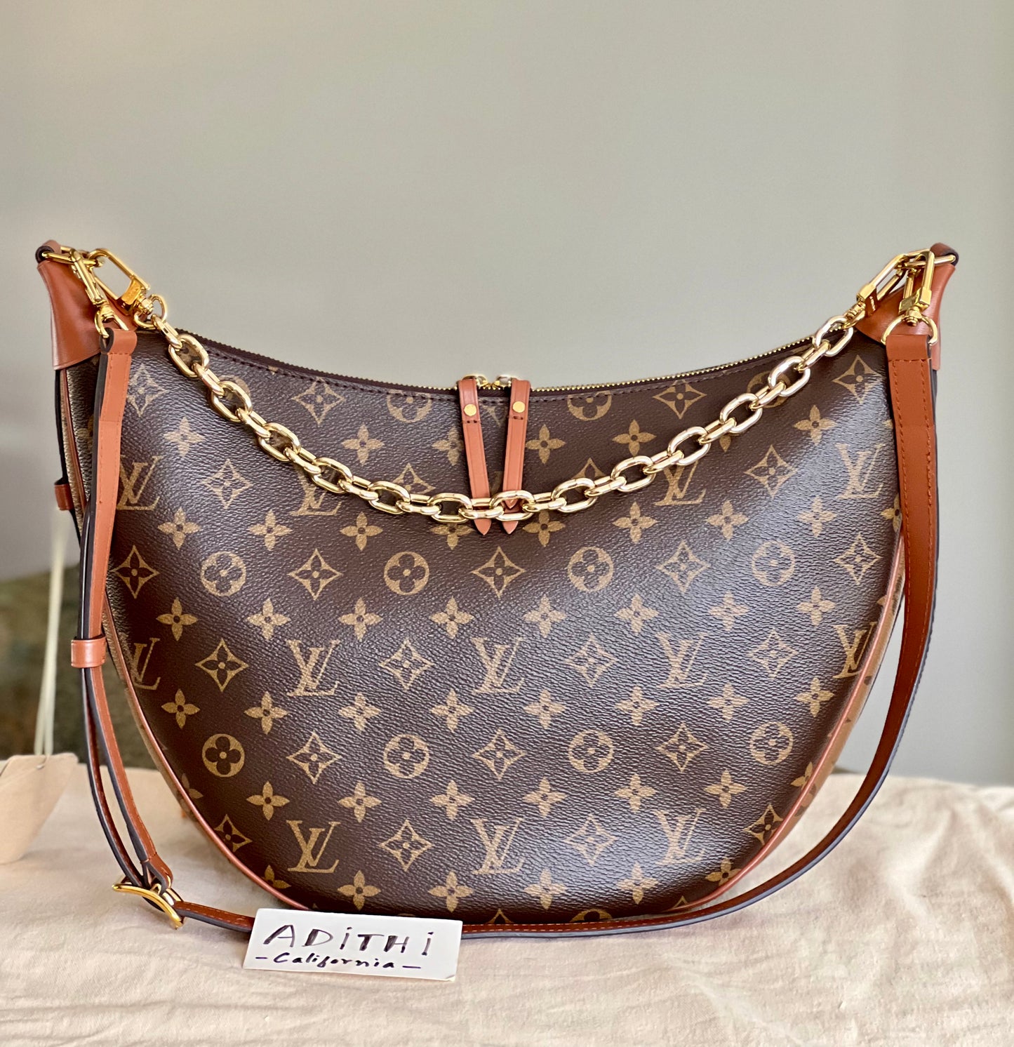 Loop Hobo with Pouch