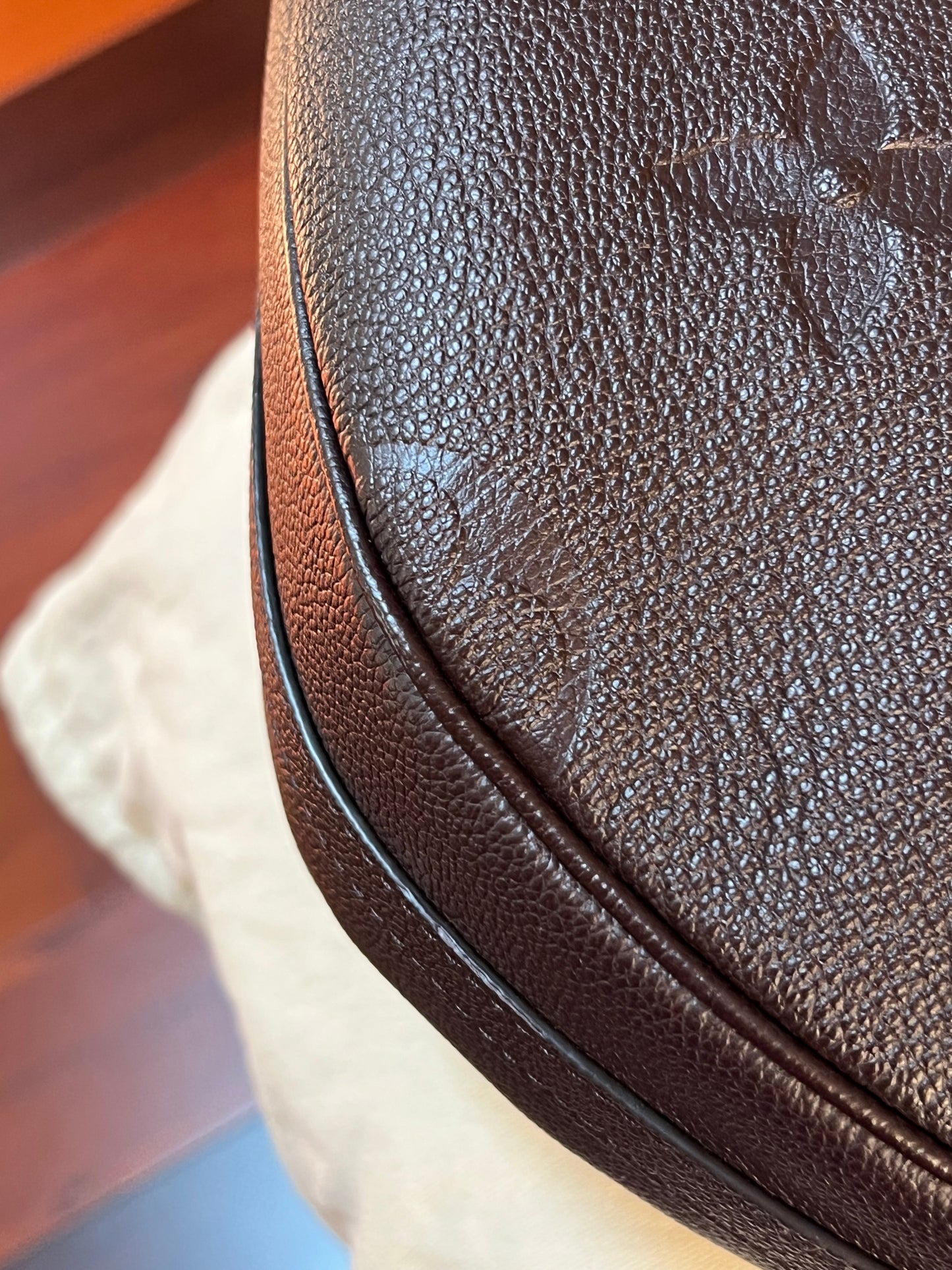 Loop Hobo Chocolate Brown