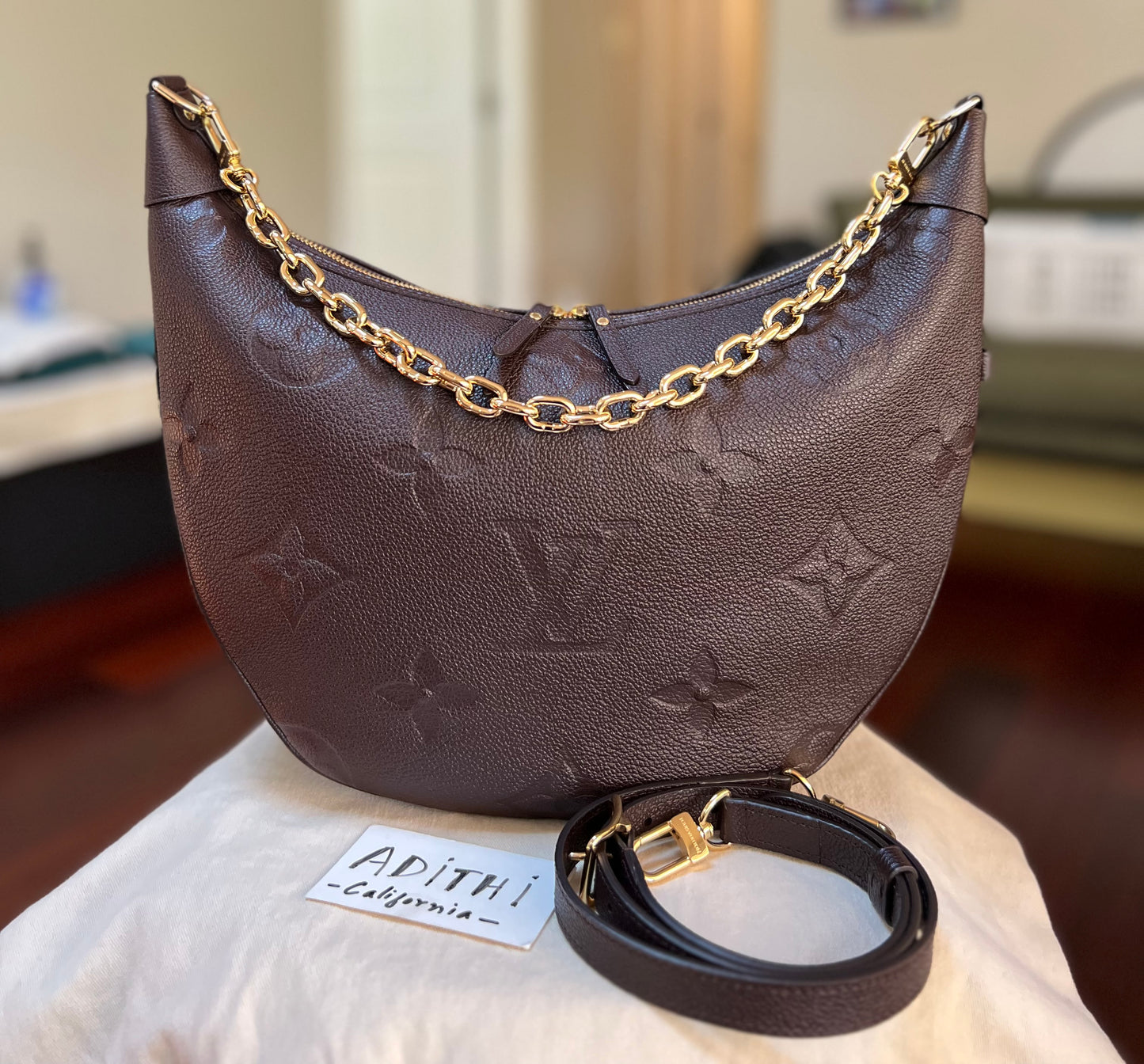 Loop Hobo Chocolate Brown