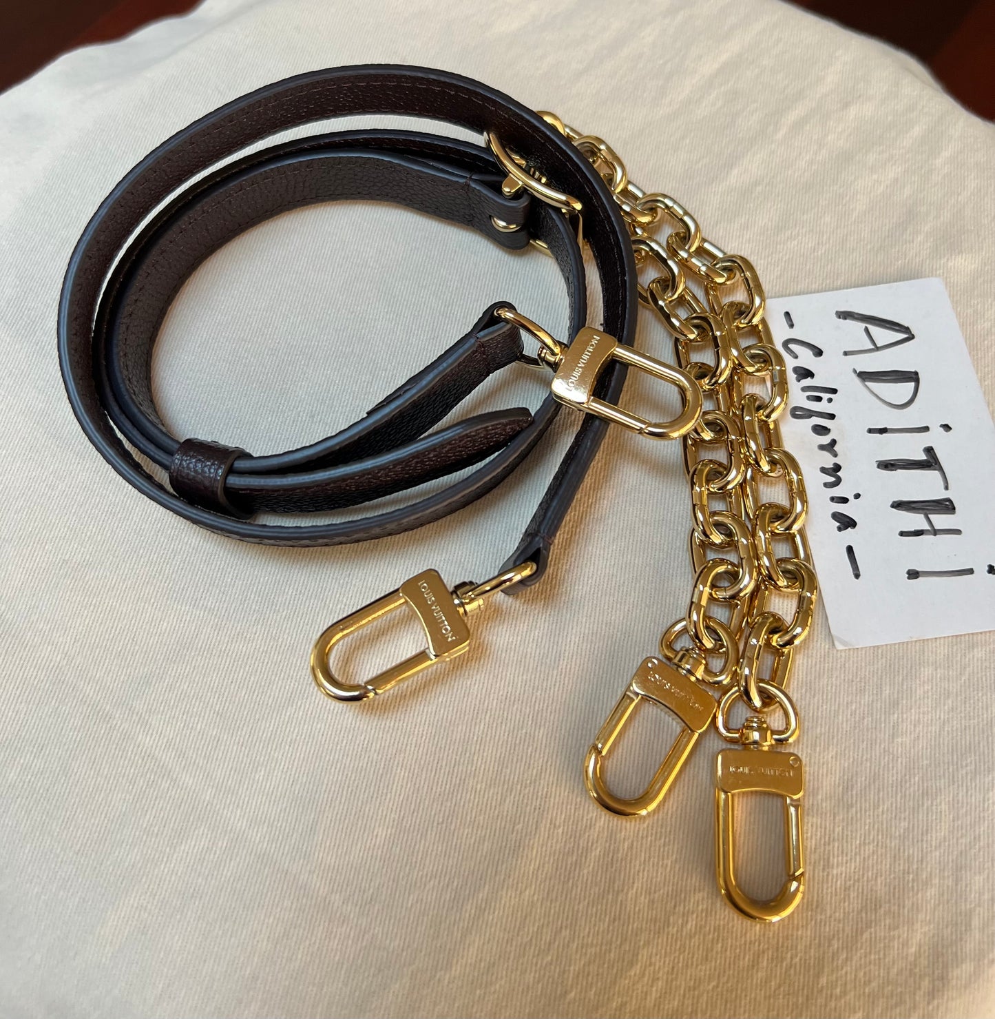 Loop Hobo Chocolate Brown
